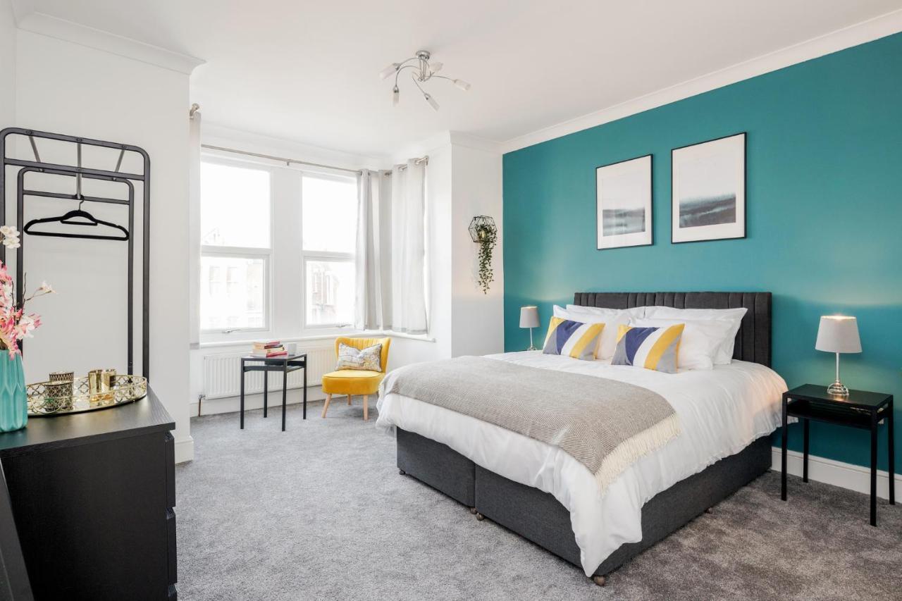 Business & Leisure 2 Bedroom & Parking By Damask Homes Ilford Exterior photo